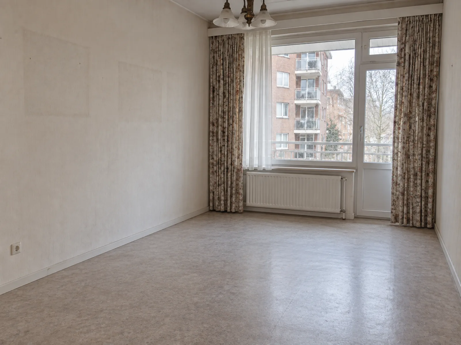 Assistentiewoning binnen de week leegmaken in Ganshoren — AI-illustratie