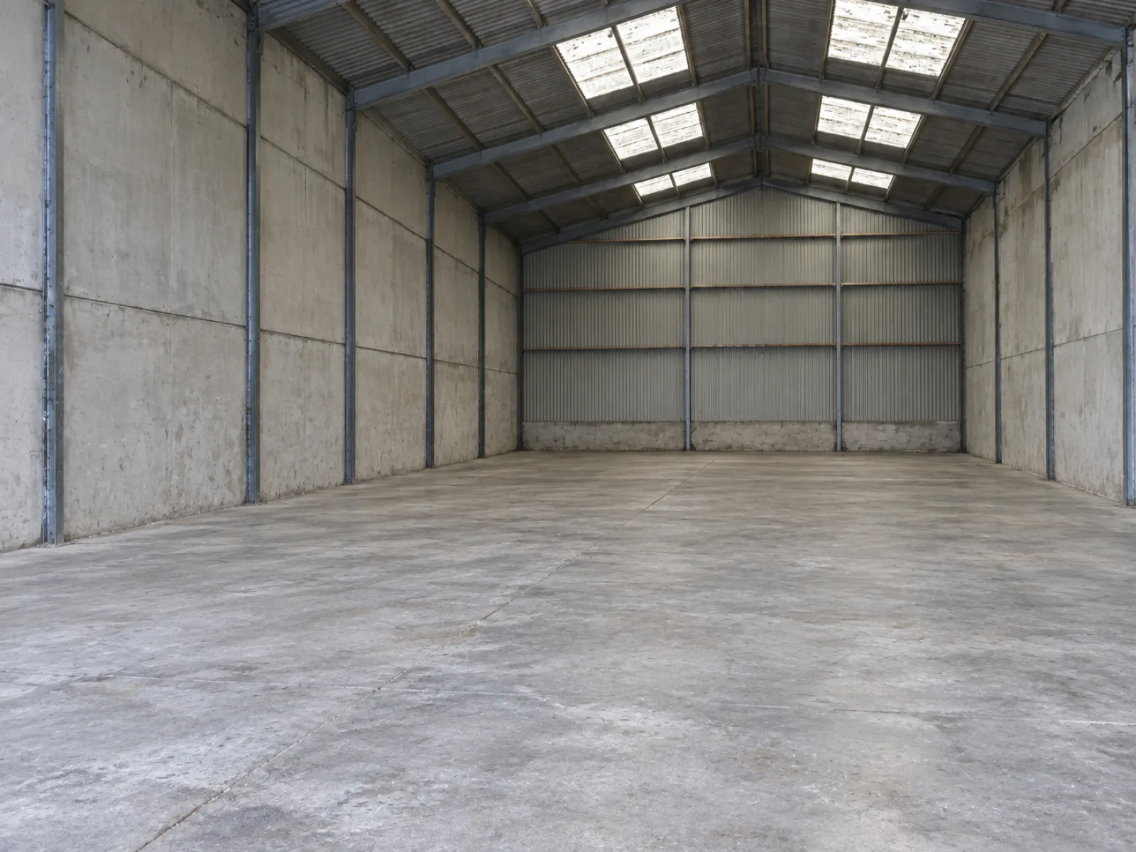 Landbouwloods met machines en schroot ontruimen in Roeselare — AI-illustratie
